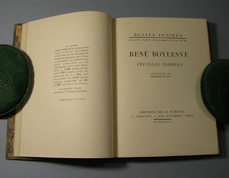 Feuilles tombees. Introduction by Charles du Bos. Rene Boylesve, pseud. of Rene Tradivaux